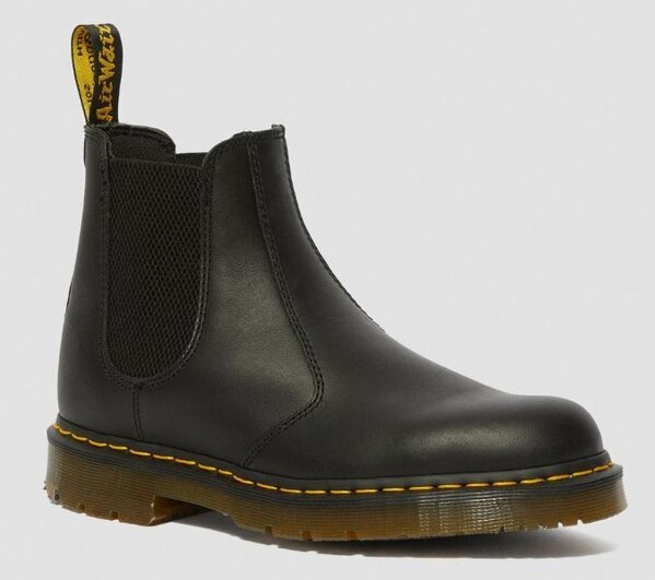 dr martens safety chelsea boots