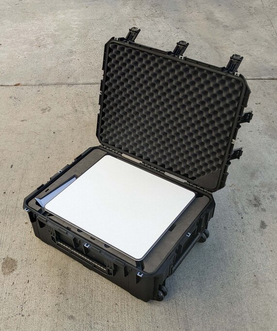 https://i2.govx.net/images/6210505_caseman-21092-rugged-travel-case-with-mounting-system-for-starlink-business-performance-system_t684.jpg?v=8Z3VbscCtxfOC7SZ3iWmFA==