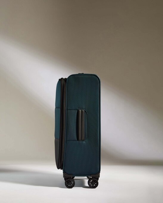 Antler USA Lightest Medium Suitcase in Indigo Soft Stripe Military First Responder Discounts GOVX