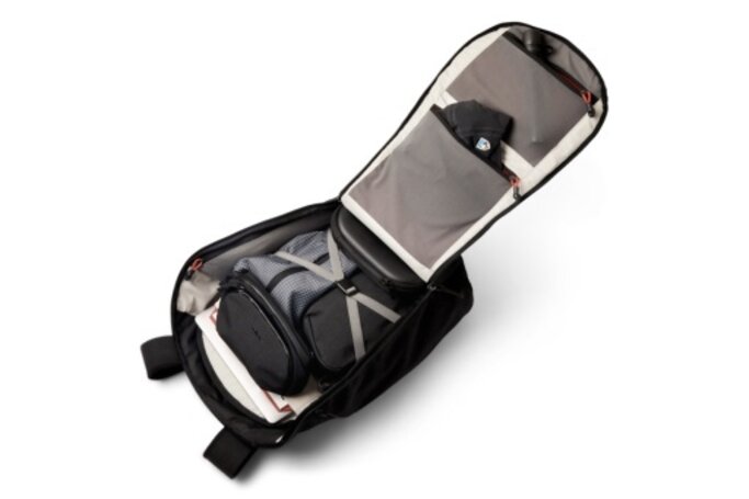 Bellroy - Venture Travel Pack 26L - Military & Gov't Discounts | GOVX