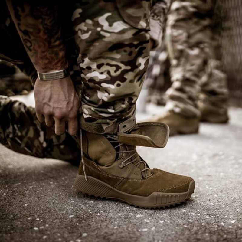 Combat hot sale assault boots